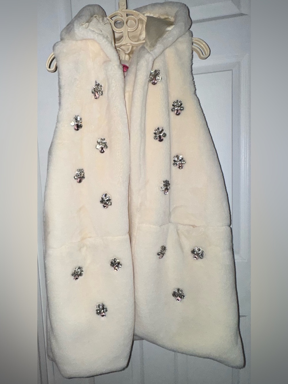 Betsey Johnson Snow White Faux Fur Rhinestone Hooded Vest M/L